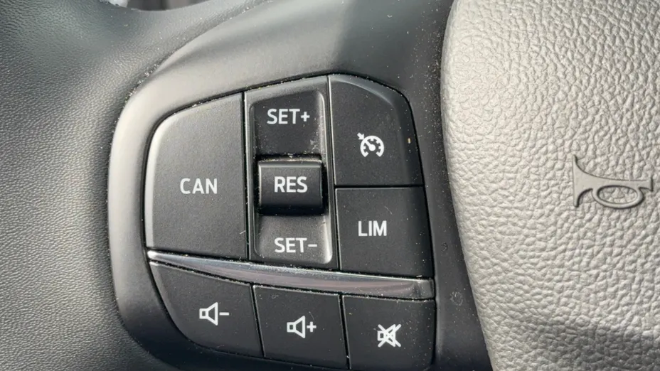 FORD Focus Focus 1.0 EcoBoost mHEV Titanium X aut