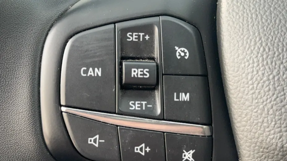 FORD Focus Focus 1.0 EcoBoost mHEV Titanium X aut
