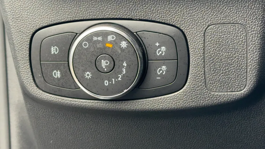 FORD Focus Focus 1.0 EcoBoost mHEV Titanium X aut