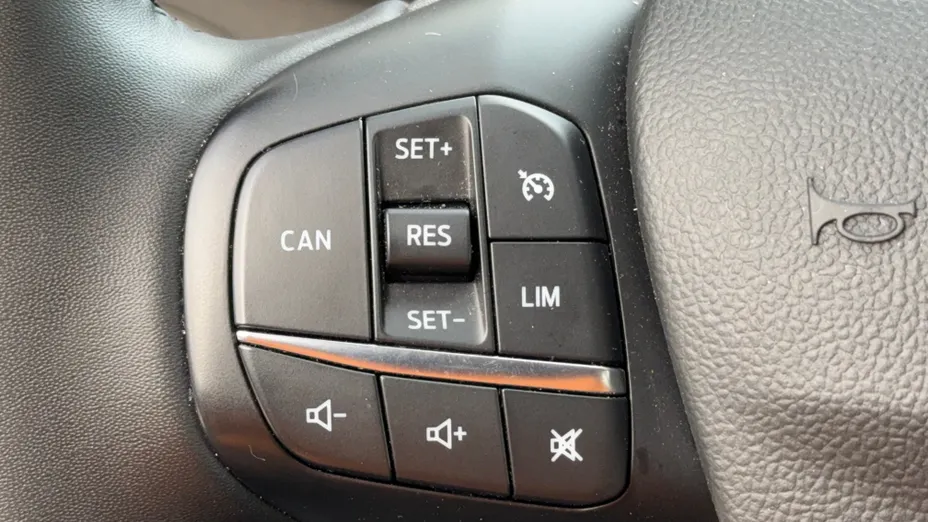 FORD Focus Focus 1.0 EcoBoost mHEV Titanium X aut