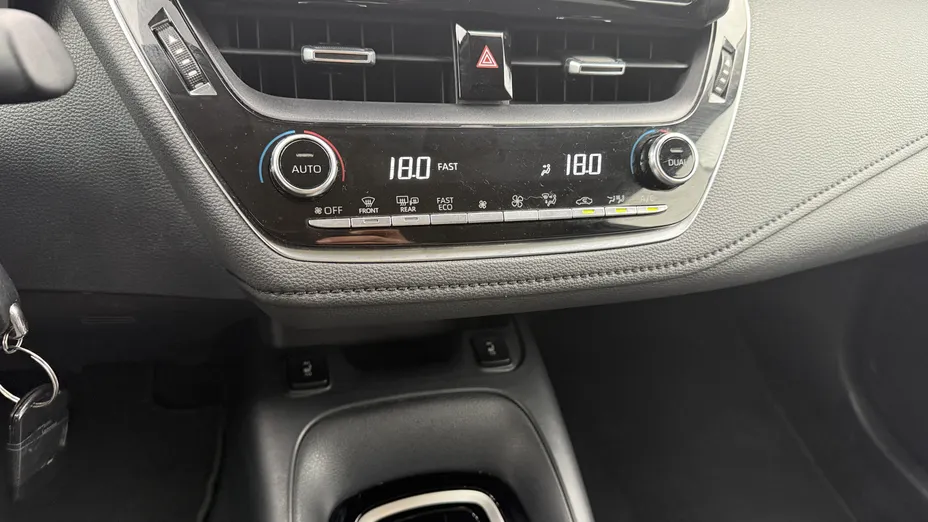 TOYOTA Corolla Corolla 1.5 Comfort