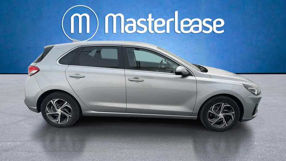 HYUNDAI i30 i30 1.5 DPI Smart