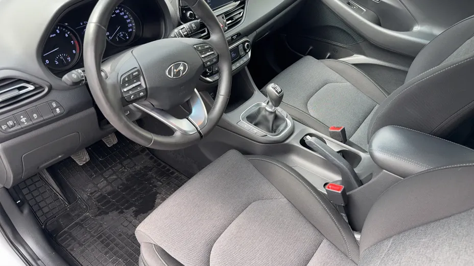HYUNDAI i30 i30 1.5 DPI Smart
