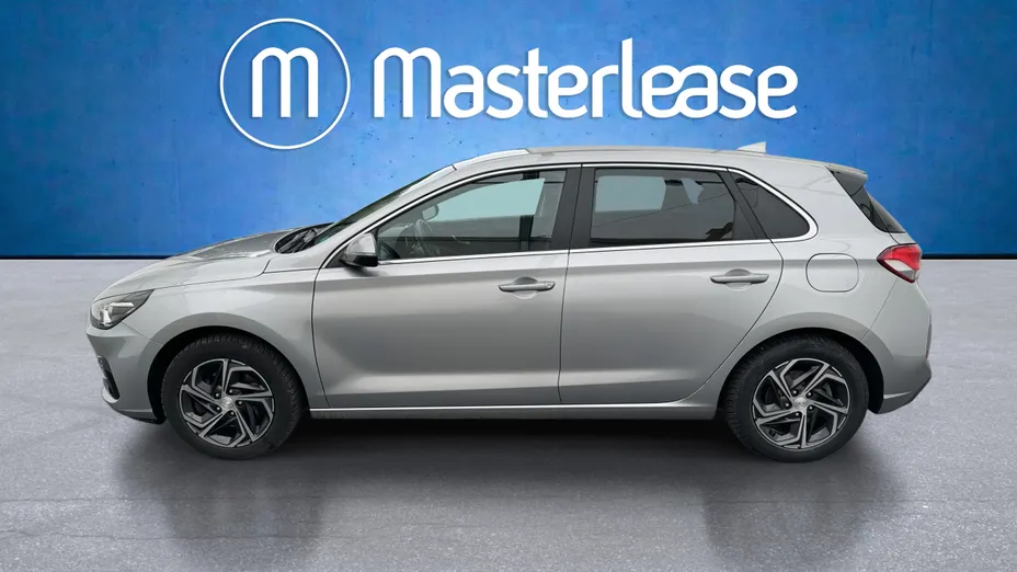 HYUNDAI i30 i30 1.5 DPI Smart