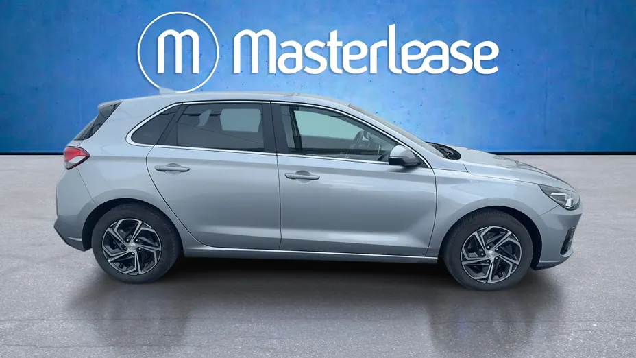 HYUNDAI i30 i30 1.5 DPI Smart