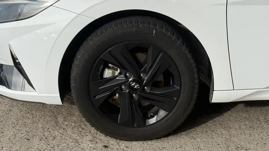 HYUNDAI Elantra Elantra 1.6 Smart