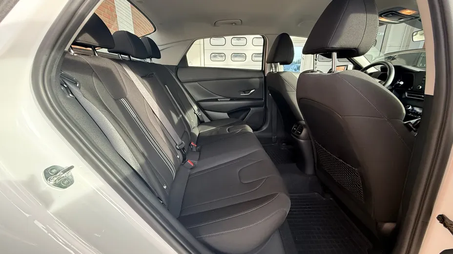 HYUNDAI Elantra Elantra 1.6 Smart