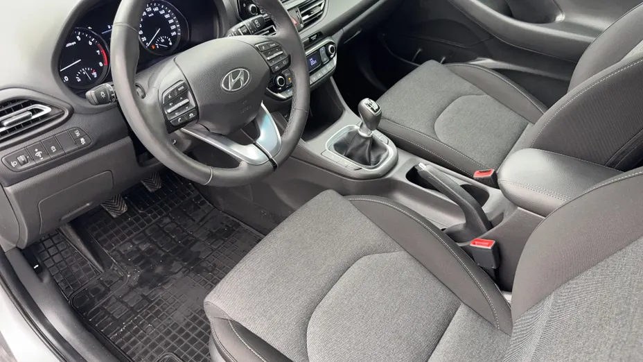 HYUNDAI i30 i30 1.5 DPI Smart