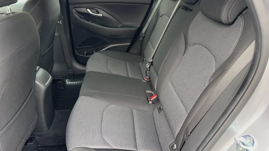 HYUNDAI i30 i30 1.5 DPI Smart