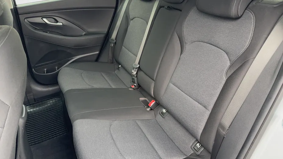 HYUNDAI i30 i30 1.5 DPI Smart