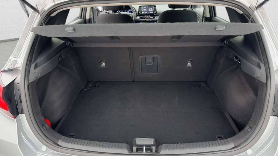 HYUNDAI i30 i30 1.5 DPI Smart