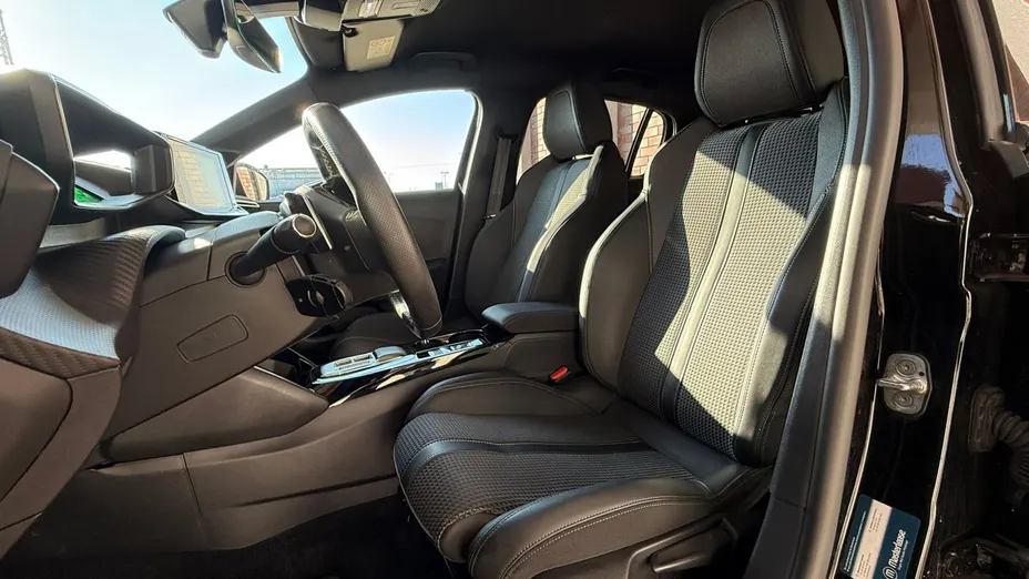 PEUGEOT 208 208 1.2 PureTech GT S&S EAT8