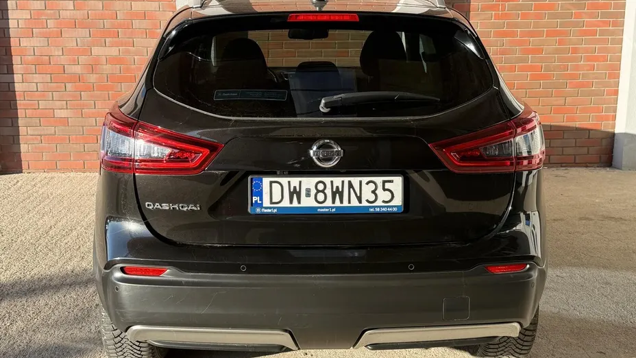 NISSAN Qashqai Qashqai 1.3 DIG-T N-Connecta DCT