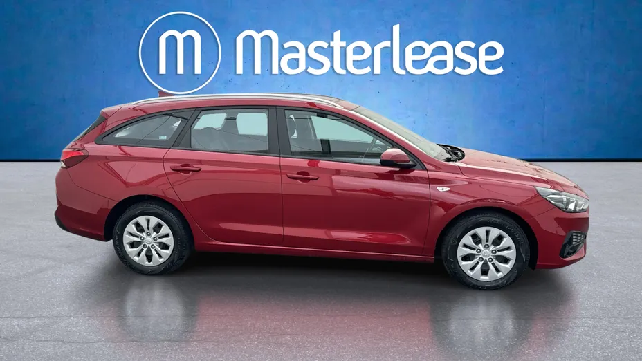 HYUNDAI i30 i30 1.5 DPI Classic +