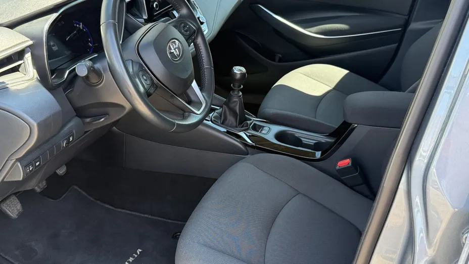 TOYOTA Corolla Corolla 1.5 Comfort