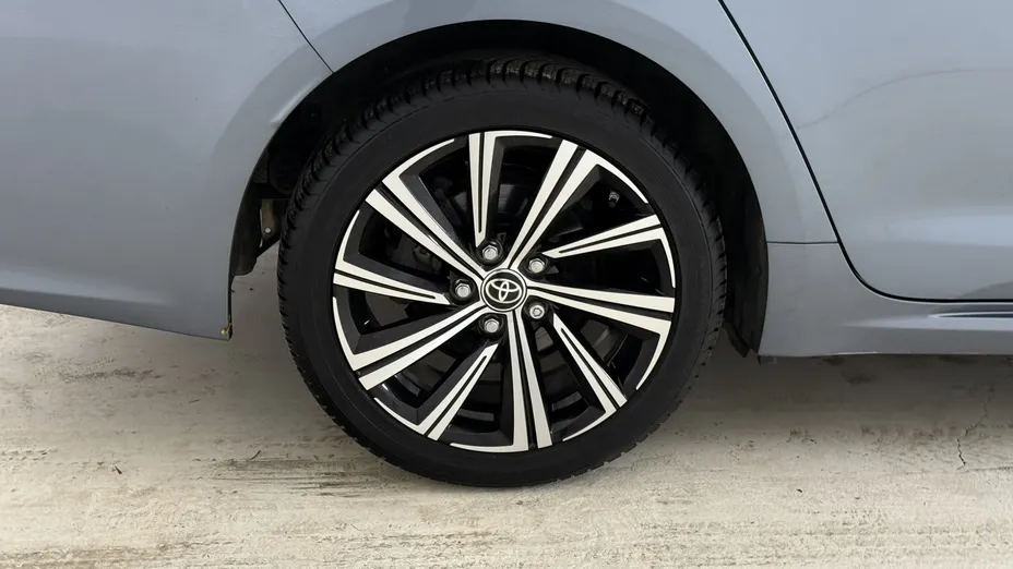 TOYOTA Corolla Corolla 1.5 Comfort