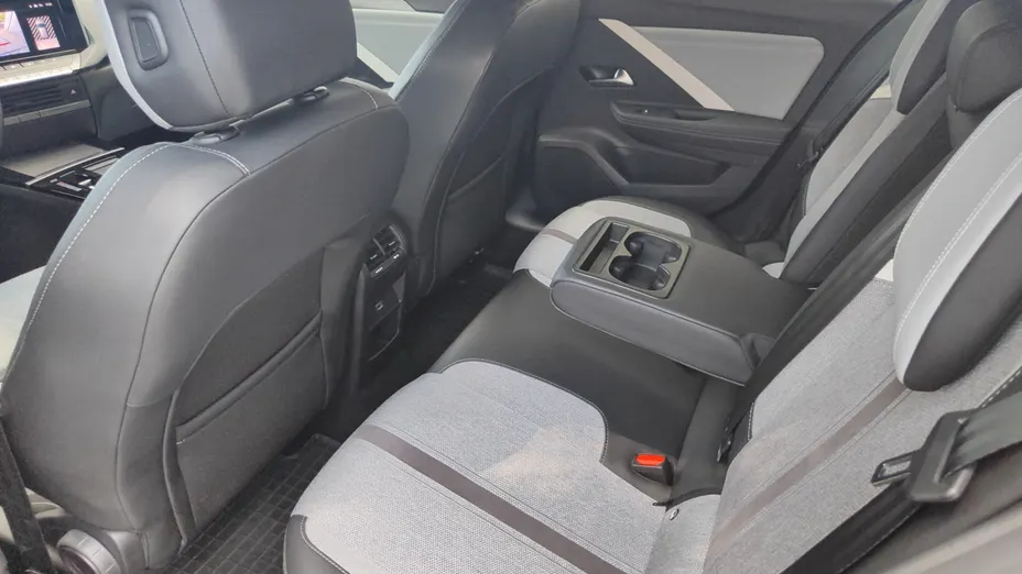 OPEL Astra Astra VI 1.2 T Elegance S&S aut