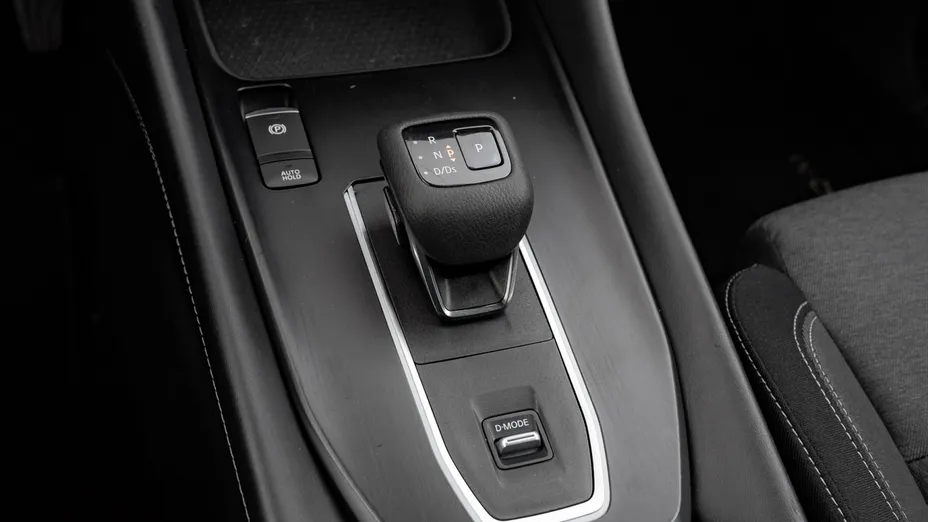 NISSAN Qashqai Qashqai 1.3 DIG-T mHEV N-Connecta Xtronic