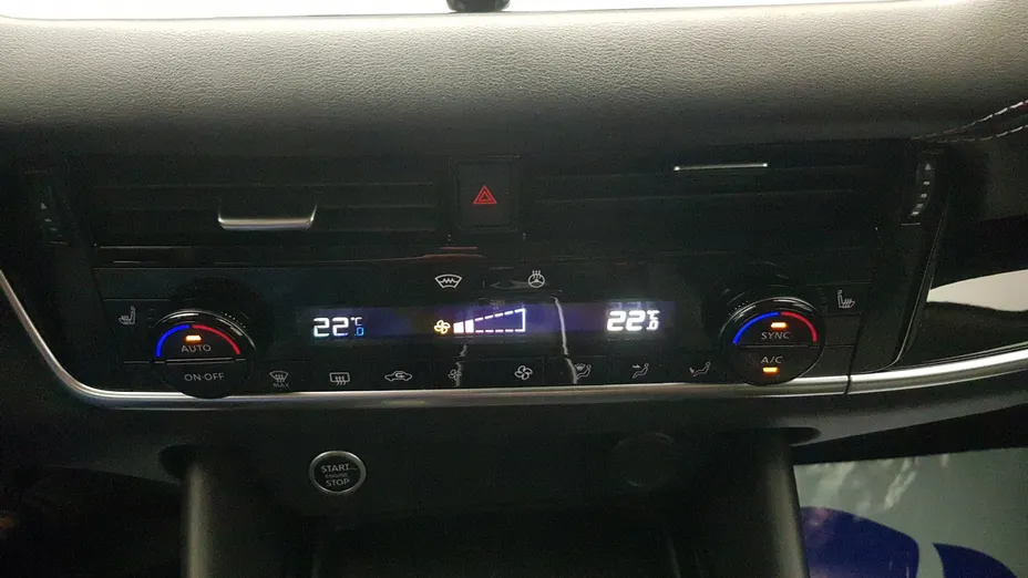 NISSAN Qashqai Qashqai 1.3 DIG-T mHEV N-Connecta Xtronic