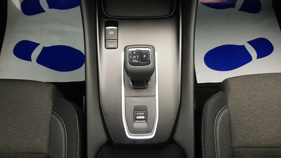 NISSAN Qashqai Qashqai 1.3 DIG-T mHEV N-Connecta Xtronic