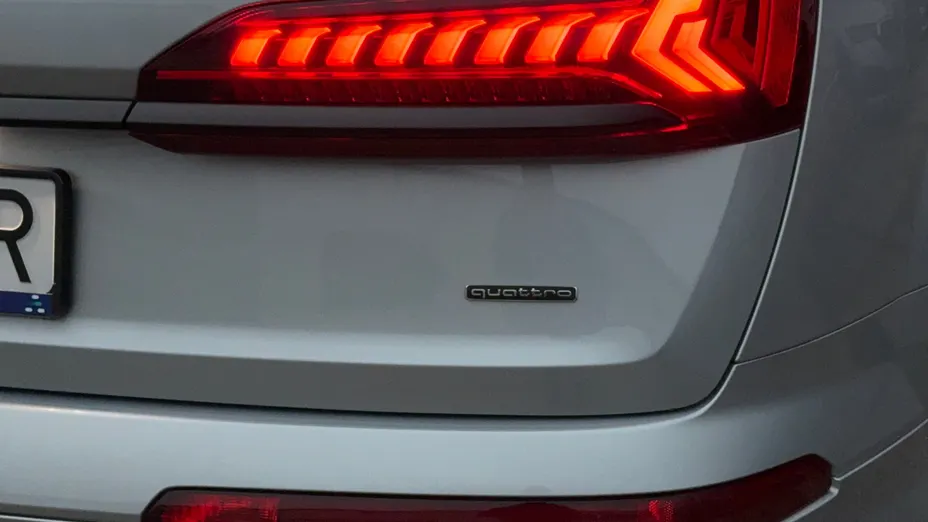 AUDI Q7 Q7 45 TDI mHEV Quattro S Line Tiptr.