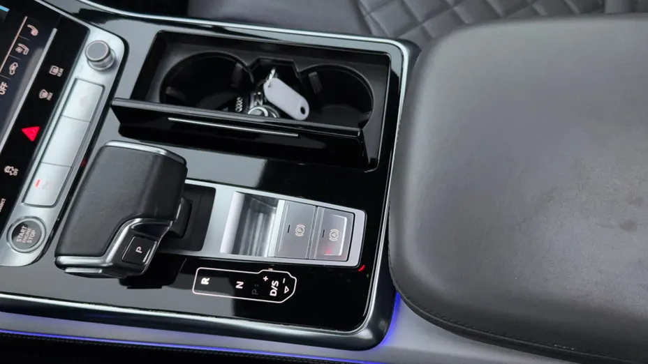 AUDI Q7 Q7 45 TDI mHEV Quattro S Line Tiptr.