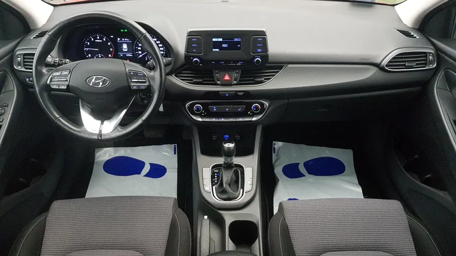 HYUNDAI i30 i30 1.0 T-GDI Classic + DCT