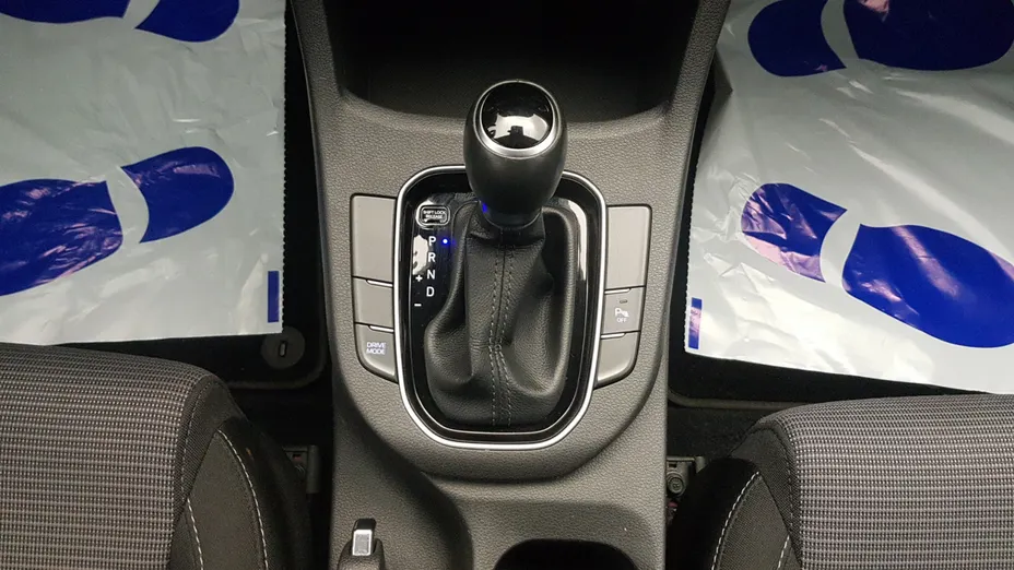 HYUNDAI i30 i30 1.0 T-GDI Classic + DCT