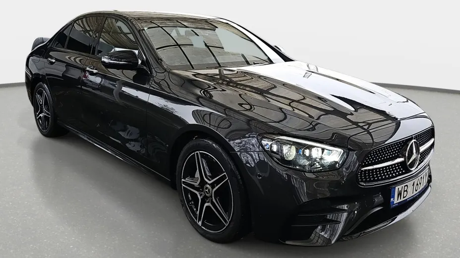 MERCEDES-BENZ E Klasa E 220 d 4-Matic AMG