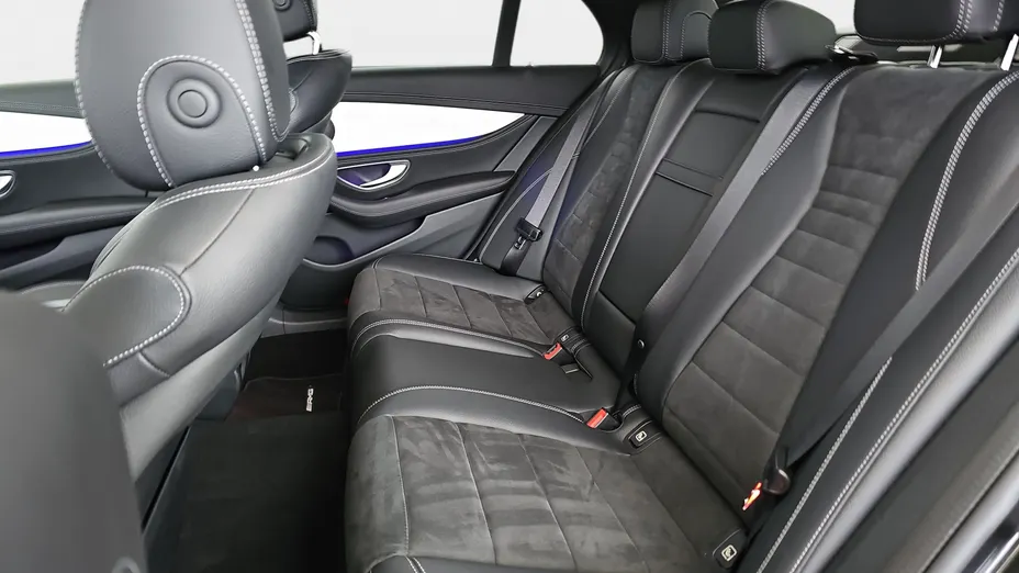 MERCEDES-BENZ E Klasa E 220 d 4-Matic AMG