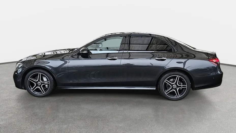 MERCEDES-BENZ E Klasa E 220 d 4-Matic AMG