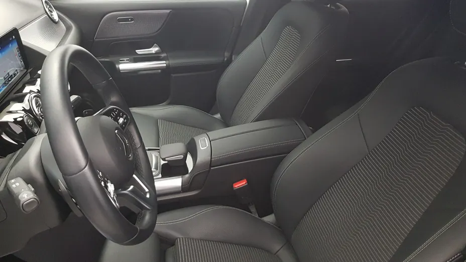 MERCEDES-BENZ GLA GLA 200 d 4-Matic Progressive