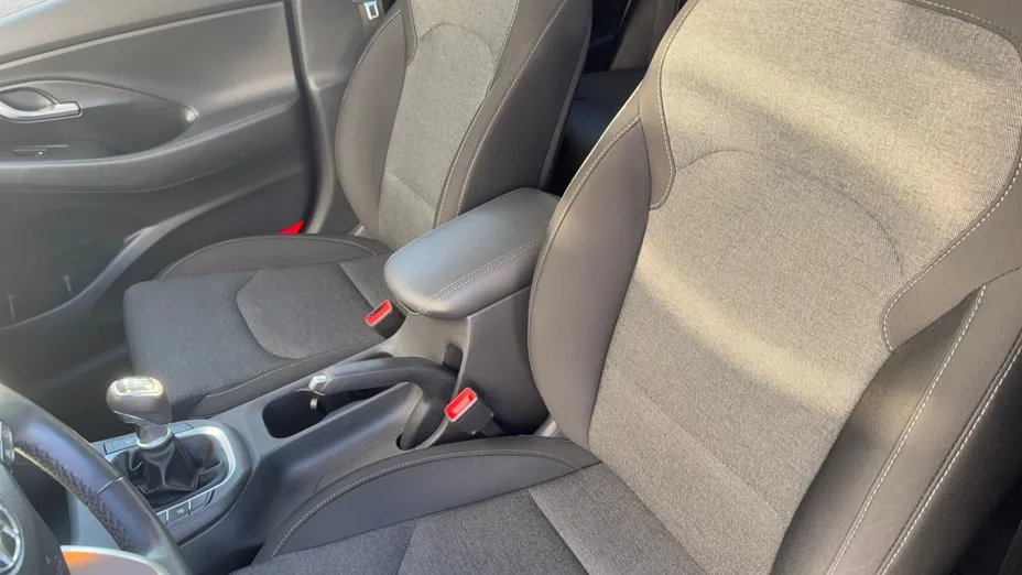 HYUNDAI i30 i30 1.0 T-GDI Smart