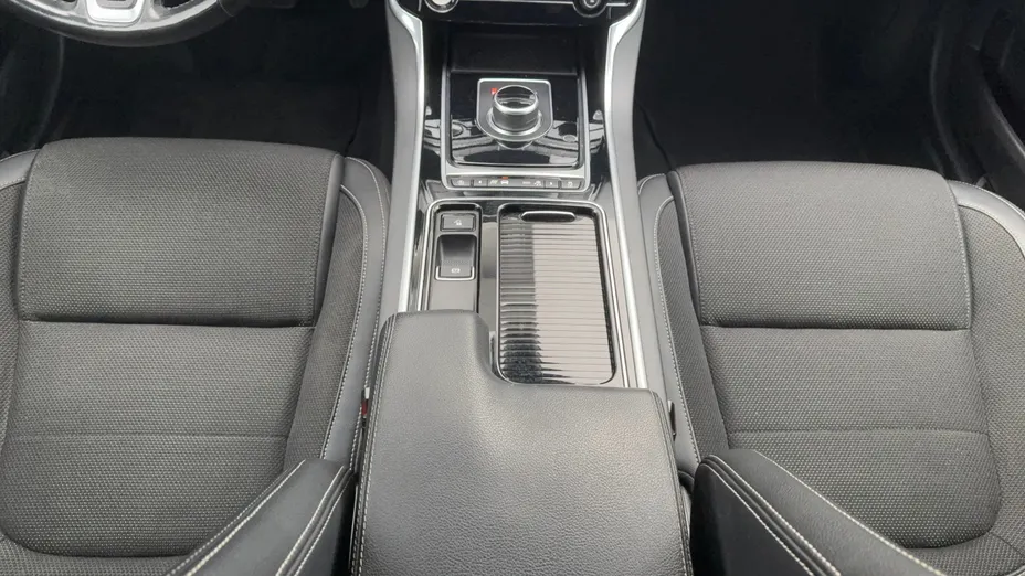 JAGUAR XE XE 2.0 T R-Sport aut