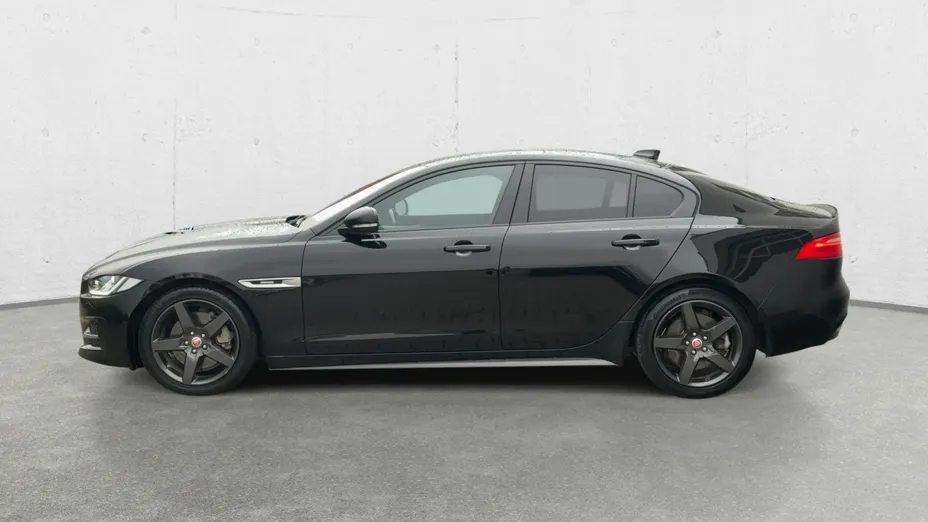 JAGUAR XE XE 2.0 T R-Sport aut