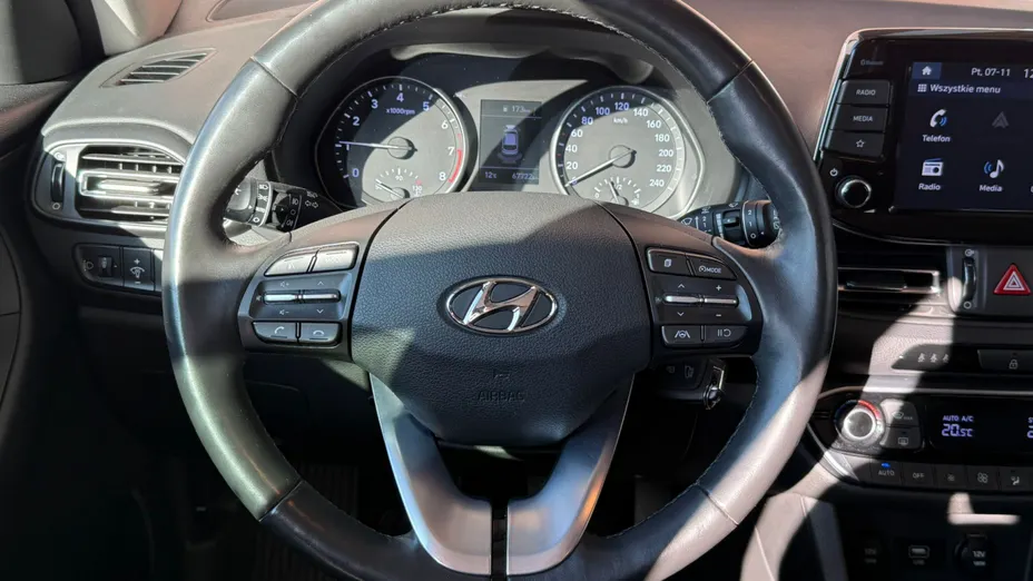 HYUNDAI i30 i30 1.0 T-GDI Smart