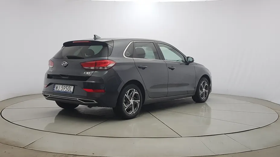 HYUNDAI i30 i30 1.0 T-GDI Smart