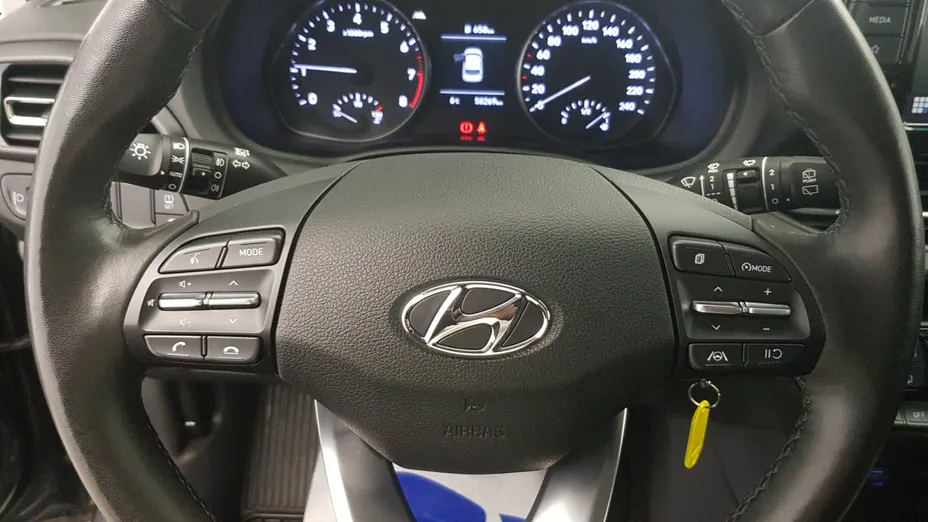 HYUNDAI i30 i30 1.0 T-GDI Smart