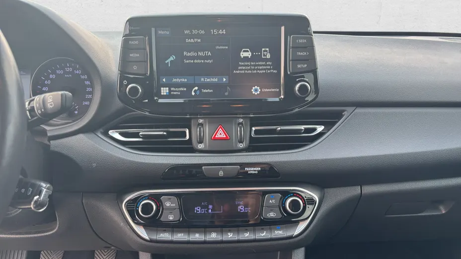 HYUNDAI i30 i30 1.0 T-GDI Smart
