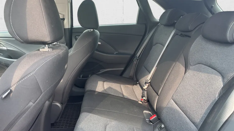 HYUNDAI i30 i30 1.0 T-GDI Smart