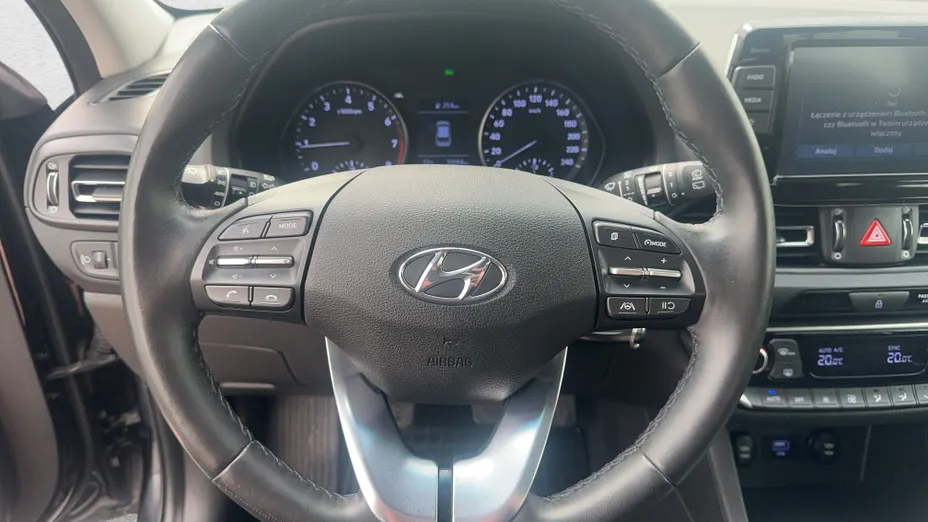 HYUNDAI i30 i30 1.0 T-GDI Smart