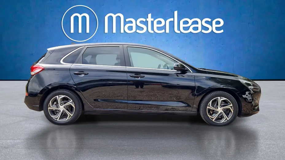 HYUNDAI i30 i30 1.0 T-GDI Smart