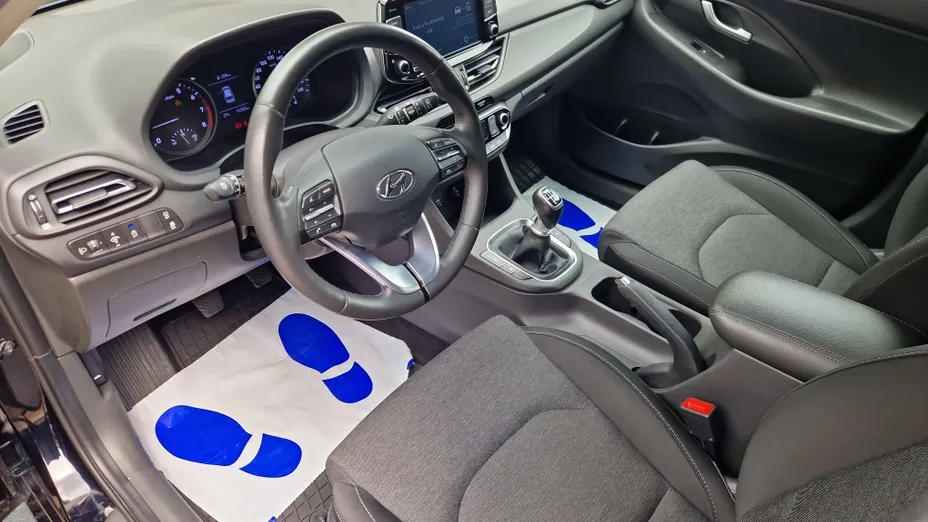 HYUNDAI i30 i30 1.0 T-GDI Smart
