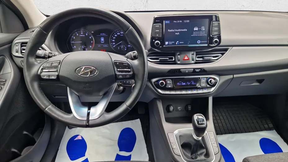 HYUNDAI i30 i30 1.0 T-GDI Smart