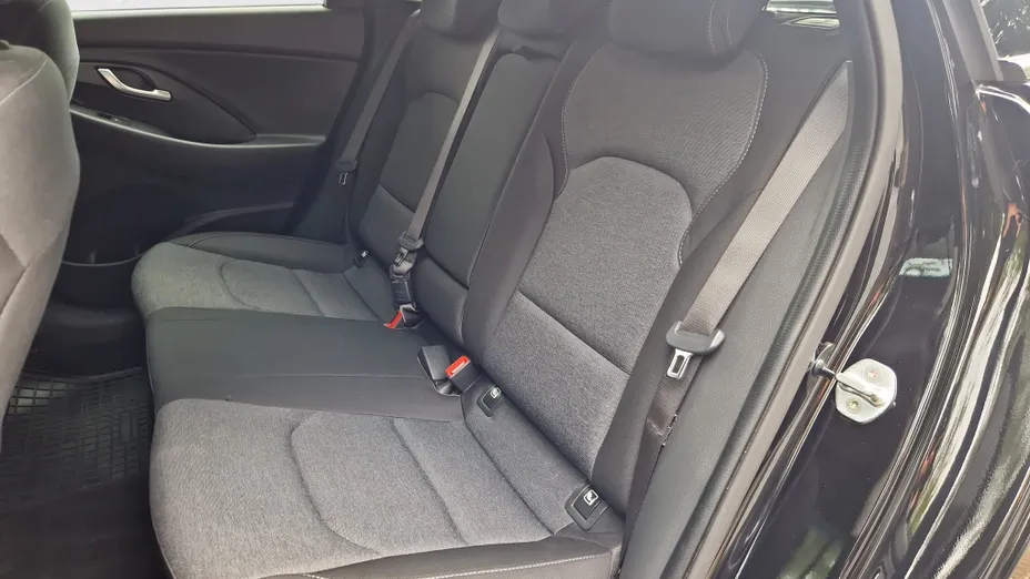 HYUNDAI i30 i30 1.0 T-GDI Smart