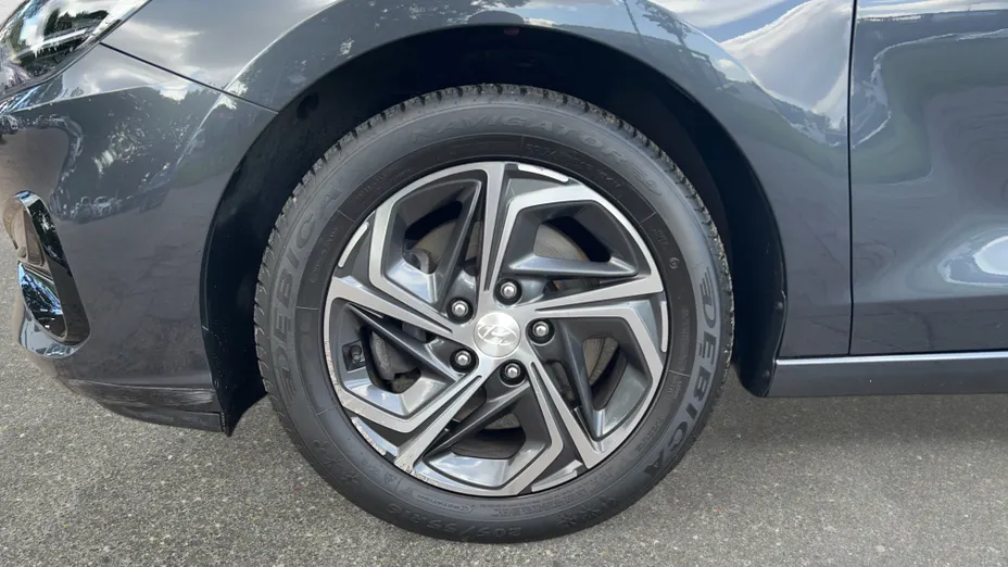 HYUNDAI i30 i30 1.0 T-GDI Smart