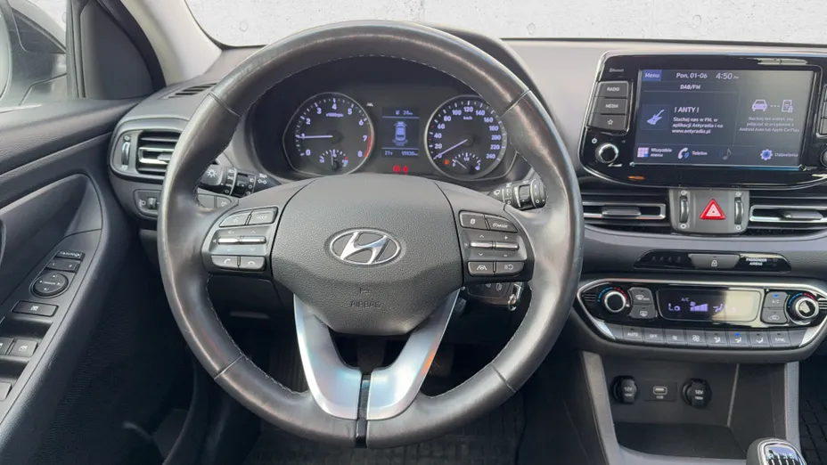 HYUNDAI i30 i30 1.0 T-GDI Smart