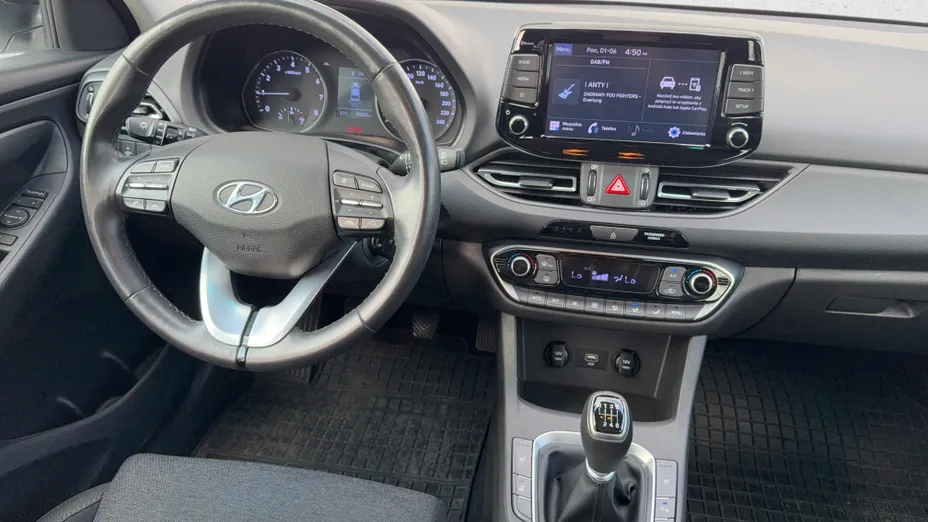 HYUNDAI i30 i30 1.0 T-GDI Smart
