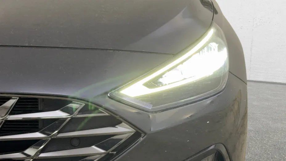 HYUNDAI i30 i30 1.0 T-GDI Smart