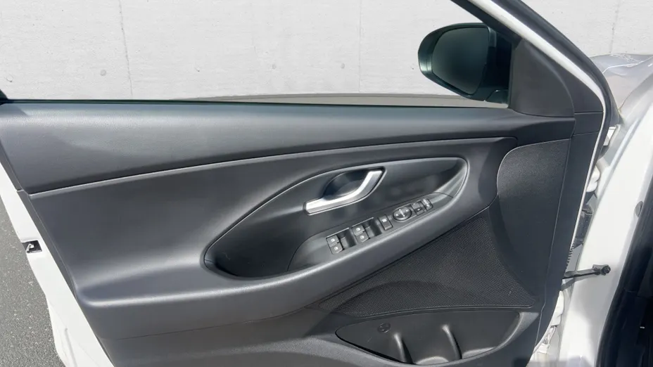 HYUNDAI i30 i30 1.0 T-GDI Smart